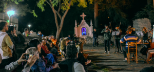 Lee más sobre el artículo La Capilla Vieja recibió al ensamble orquestal “Ayni Filarmónico”